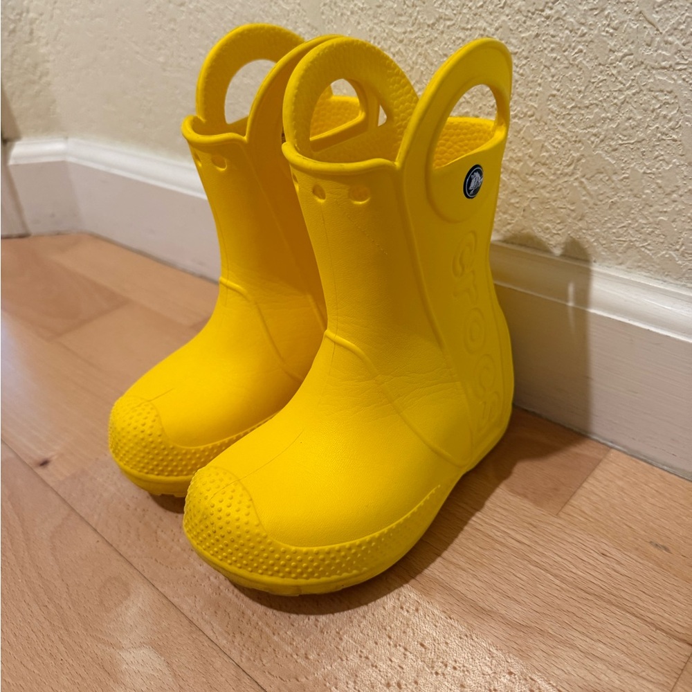 Crocs rain boots